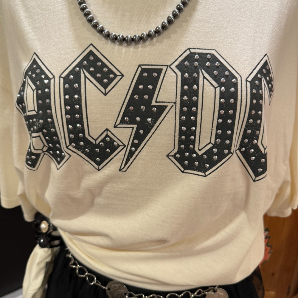 AC/DC t-shirt size X-Large